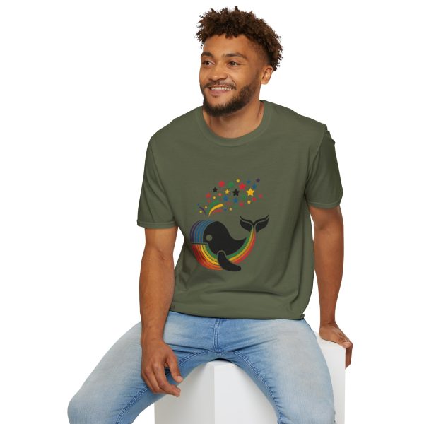 Tshirt LGBT+ baleine sautant hors d'un arc-en-ciel design magique et coloré pour célébrer la fierté et diversité LGBTQ+ shirt t-shirt - Image 72