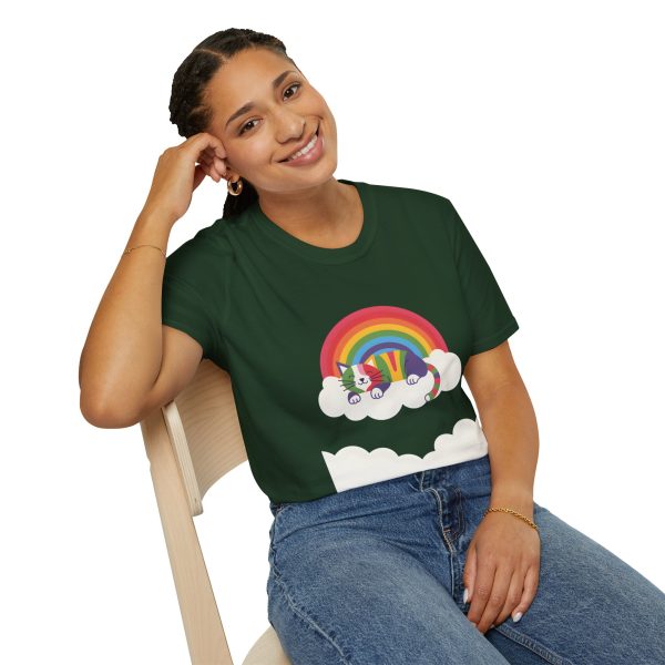 Tshirt LGBTQ+ chat dormant sur un nuage avec arc-en-ciel en arrière-plan design mignon et apaisant pour fierté LGBTQ+ shirt t-shirt - Image 82