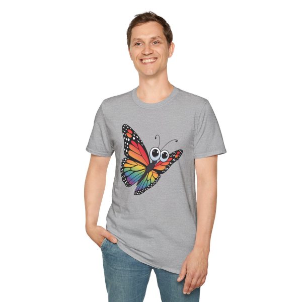 Tshirt Drapeau LGBT papillon coloré avec grands yeux sur fond noir design original et stylé pour sensibilisation à la fierté LGBTQ+ t-shirt - Image 31