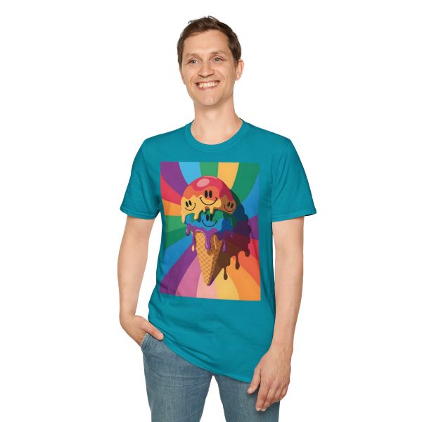 Tshirt Drapeau LGBT trois cônes de glace avec garnitures différentes design amusant et coloré pour célébrer la diversité LGBTQ+ t-shirt - Image 103