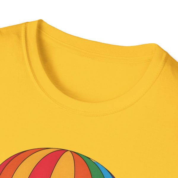 Tshirt LGBTQ+ montgolfière avec étoiles design coloré pour sensibilisation et soutien à la communauté LGBT+ et égalité shirt t-shirt - Image 51