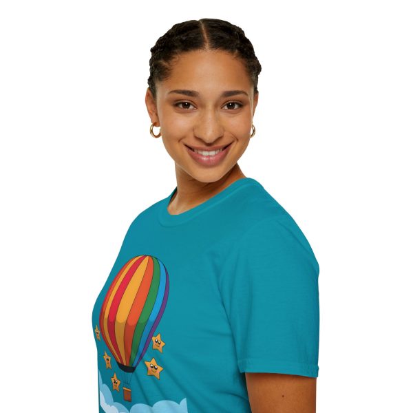 Tshirt LGBTQ+ montgolfière avec étoiles design coloré pour sensibilisation et soutien à la communauté LGBT+ et égalité shirt t-shirt - Image 105