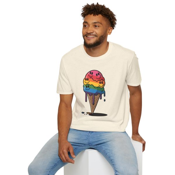 Tshirt Drapeau LGBT glace arc-en-ciel avec visages souriants design ludique et coloré pour célébrer la diversité et inclusion LGBTQ+ t-shirt - Image 48