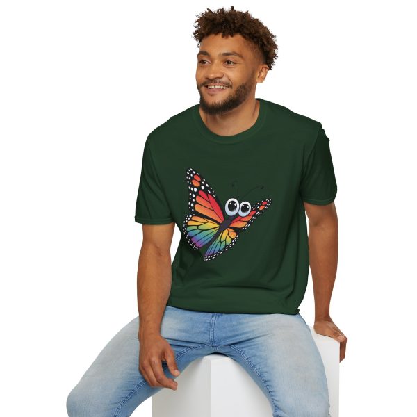 Tshirt Drapeau LGBT papillon coloré avec grands yeux sur fond noir design original et stylé pour sensibilisation à la fierté LGBTQ+ t-shirt - Image 84