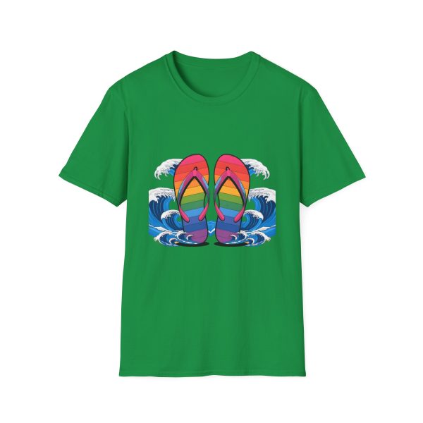 Tshirt LGBT+ tongs flottant dans l'eau design coloré et décontracté pour célébrer la fierté LGBTQ+ et l'amour universel shirt t-shirt - Image 85