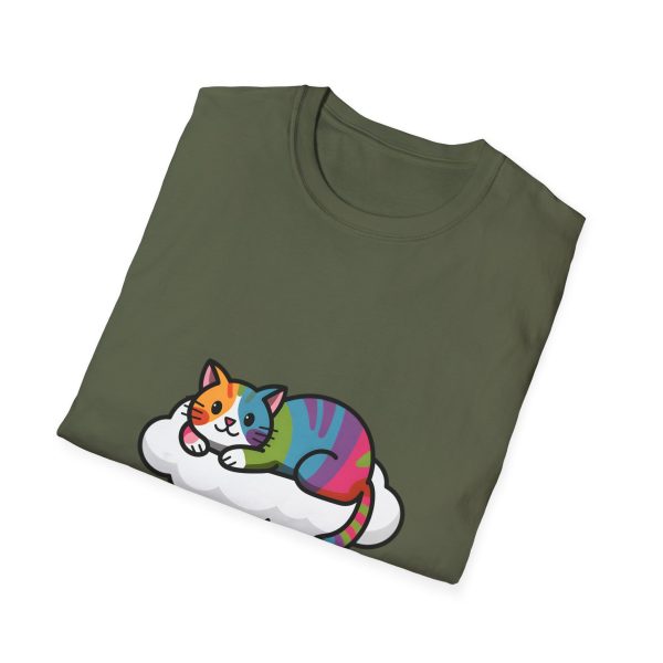 Tshirt LGBTQ+ chat allongé sur un nuage design mignon et apaisant pour célébrer l'amour et la diversité dans la communauté LGBTQ+ t-shirt - Image 64