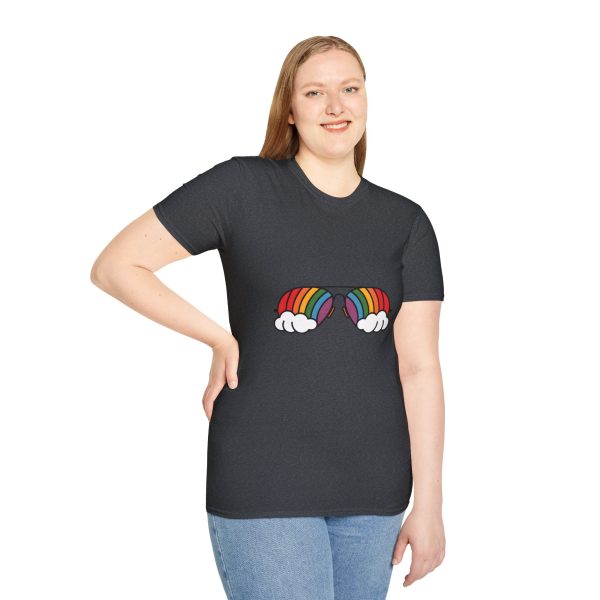 Tshirt Drapeau LGBT lunettes avec arc-en-ciel design amusant et stylé pour sensibilisation et soutien à la communauté LGBTQ+ shirt t-shirt - Image 5