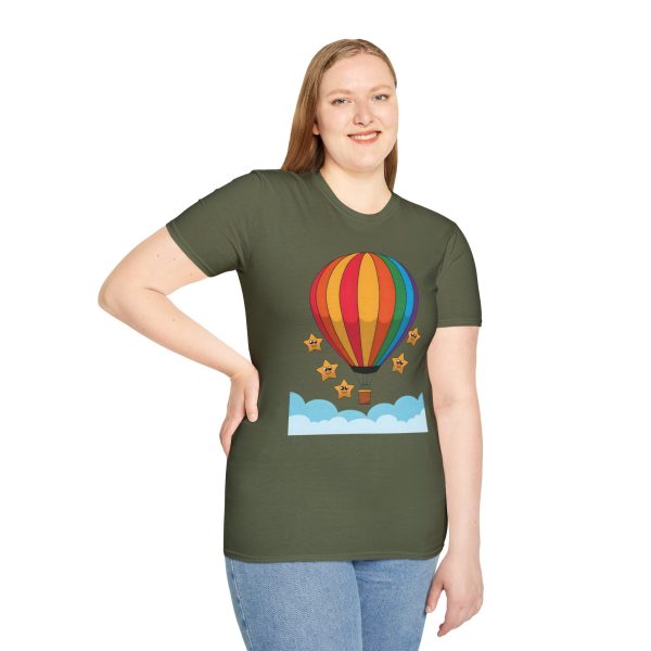 Tshirt LGBTQ+ montgolfière avec étoiles design coloré pour sensibilisation et soutien à la communauté LGBT+ et égalité shirt t-shirt - Image 65