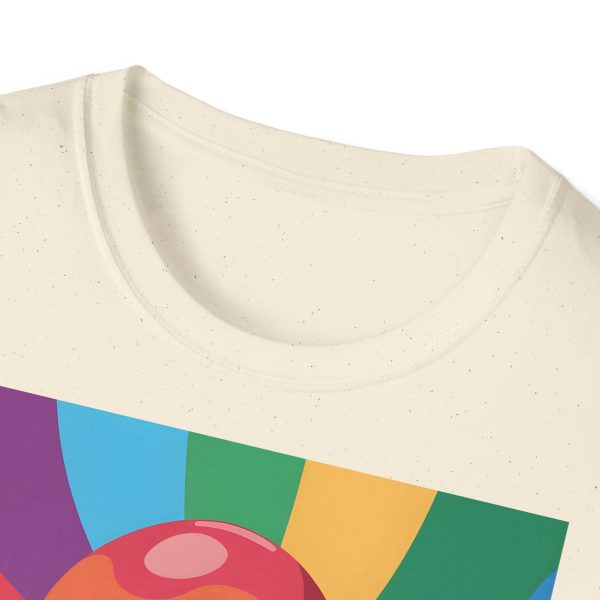 Tshirt Drapeau LGBT trois cônes de glace avec garnitures différentes design amusant et coloré pour célébrer la diversité LGBTQ+ t-shirt - Image 39